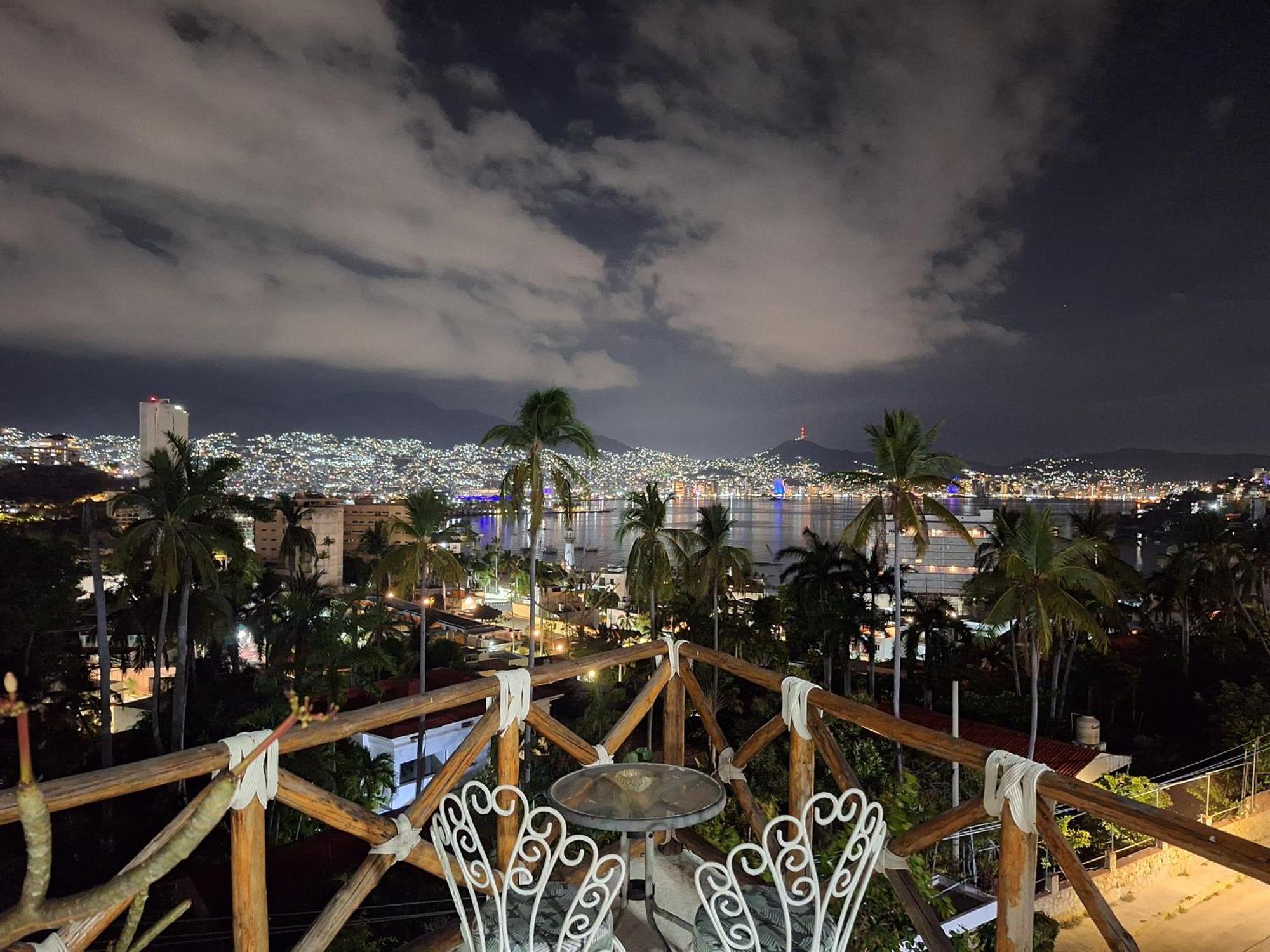 Casa Breizh Hotel Acapulco Exterior foto
